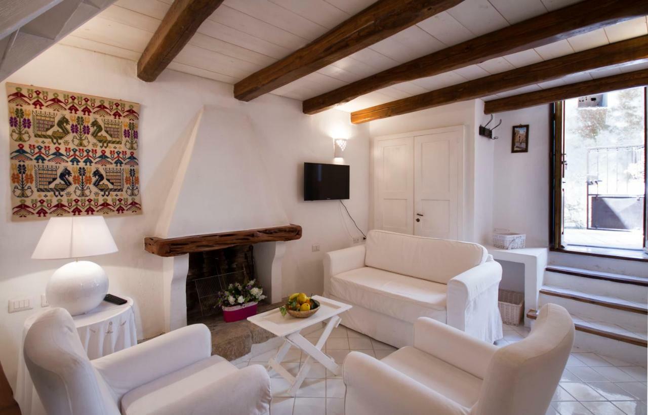 Ferienhaus Antiche In Pietra Baunei